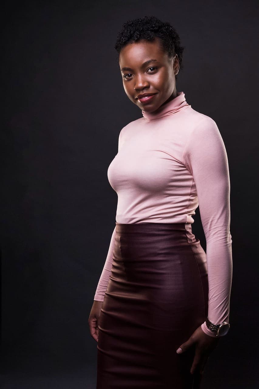 Portrait of Ife Mensah, brow & lash artist